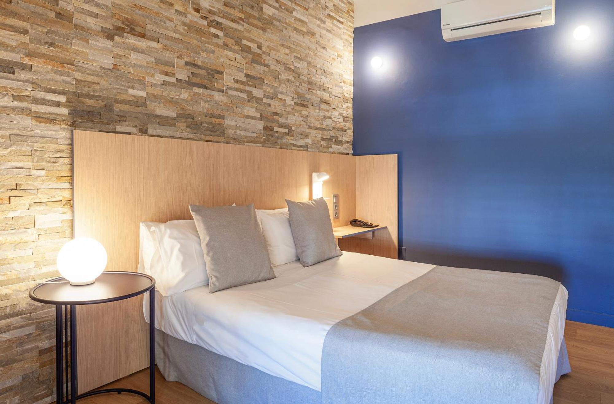 Hotel Casual De Artes 3*